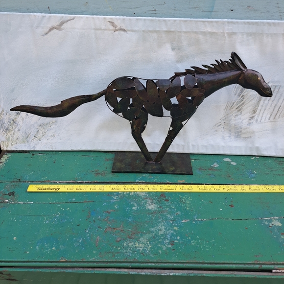 Metal Horse Sculpture Brutalist Style - Picture 11 of 17